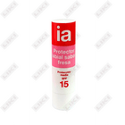 Бальзам для губ Interapothek со вкусом клубники SPF 15 4 г